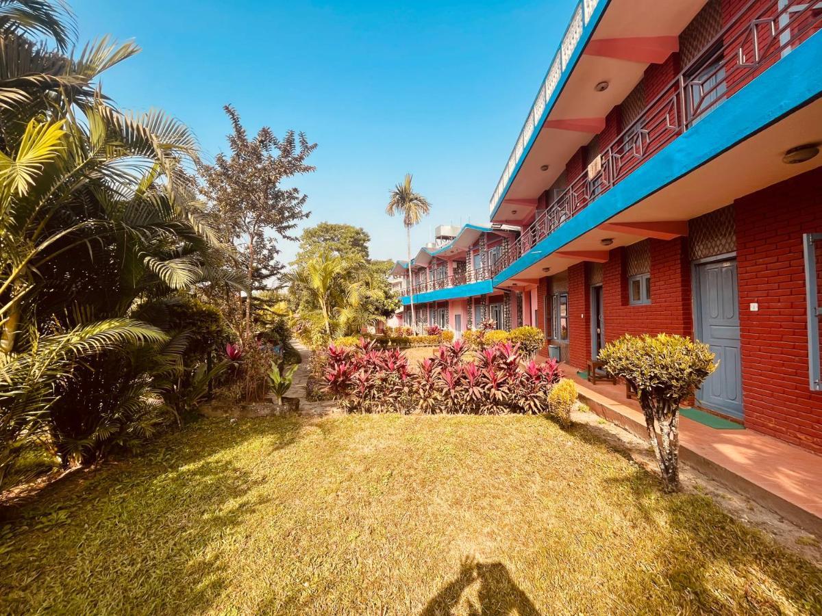 Paradise Mount Resort Pokhara Exteriör bild