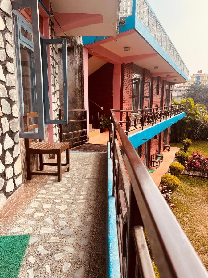 Paradise Mount Resort Pokhara Exteriör bild